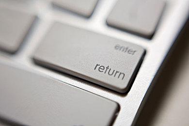 《博德之门3》发行预热短片展示新地点和浪漫镜头